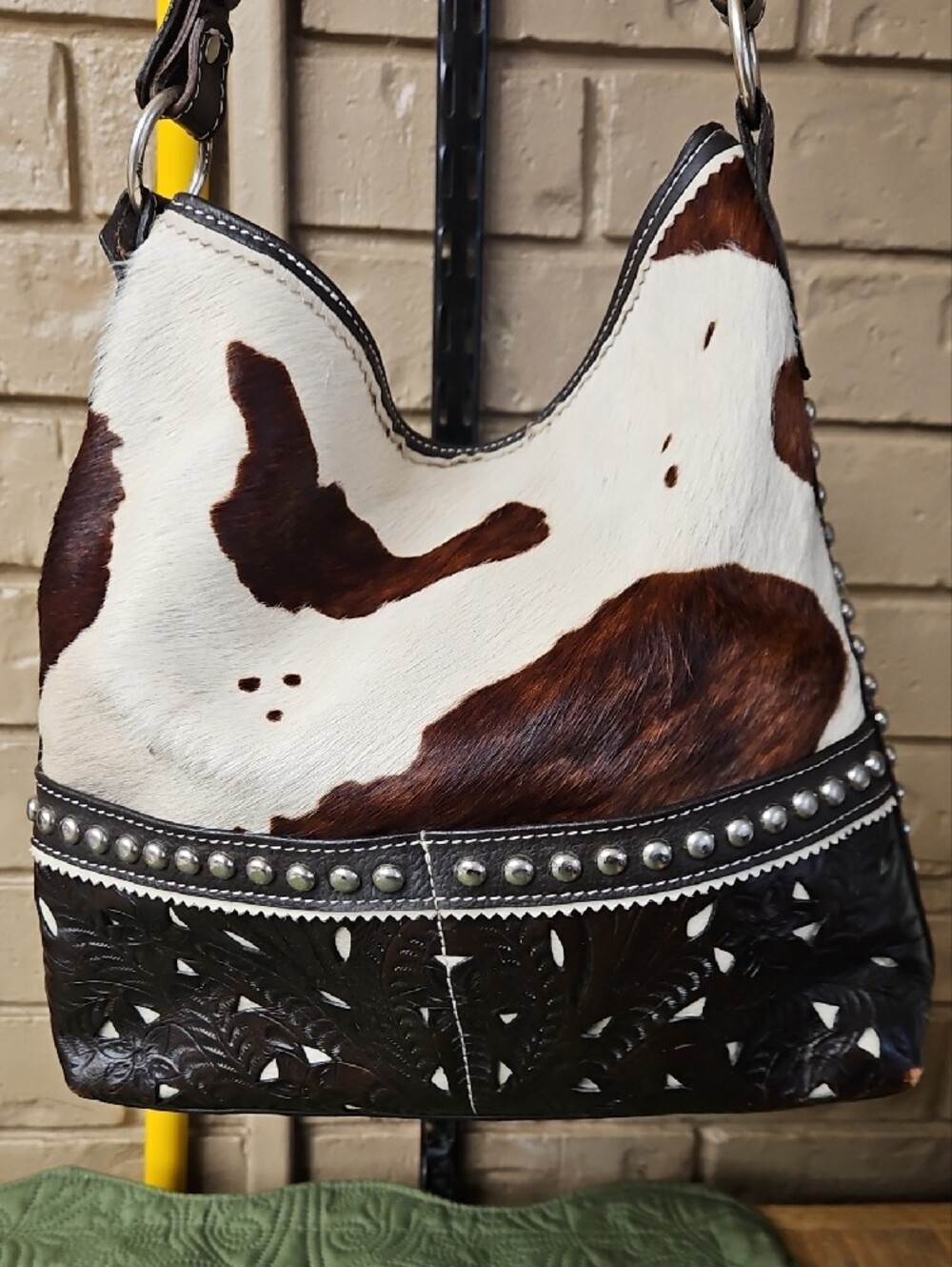 American West Brown & White Cowhide Hobo Shoulder Bag - Picture 2 of 16